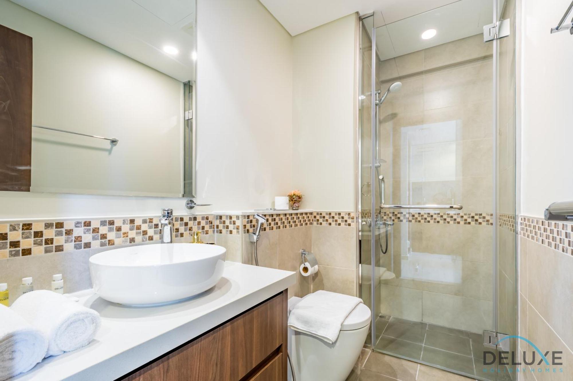 Charming 1br In Vera Tower, Business Bay By Deluxe Homes Dubai